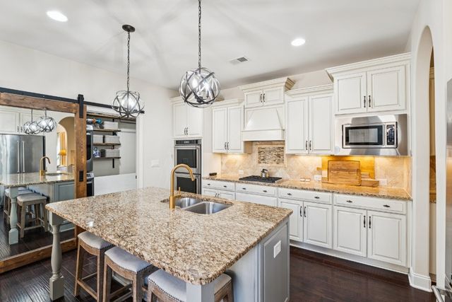 5008 Rizer Point Dr, Franklin, TN 37069