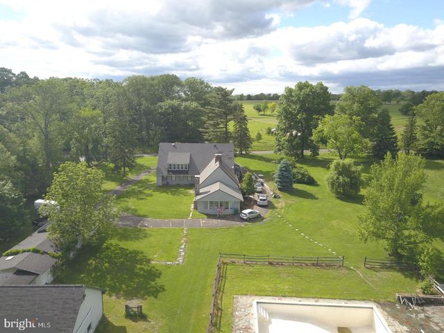 512 SWEDESFORD RD, Ambler, PA 19002