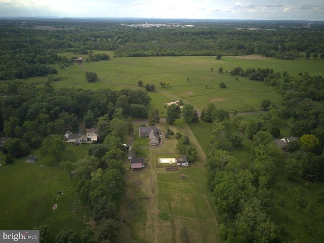 512 SWEDESFORD RD, Ambler, PA 19002