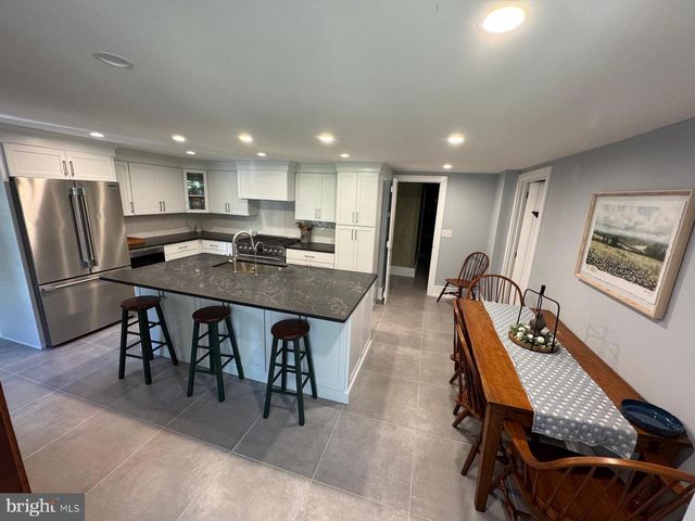 512 SWEDESFORD RD, Ambler, PA 19002