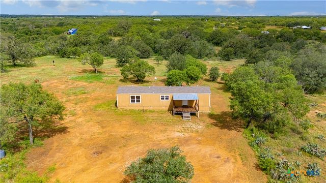 6 River Bluff Drive, Lytle, TX 78052