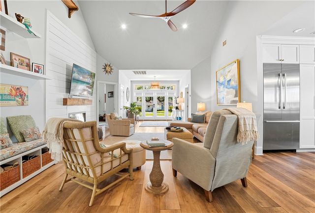 533 Timmons Street, St Simons Island, GA 31522