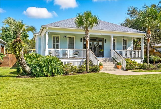 533 Timmons Street, St Simons Island, GA 31522