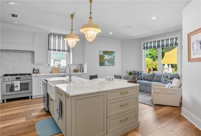 533 Timmons Street, St Simons Island, GA 31522