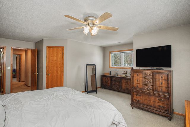 3714 Columbine Circle, Ames, IA 50010