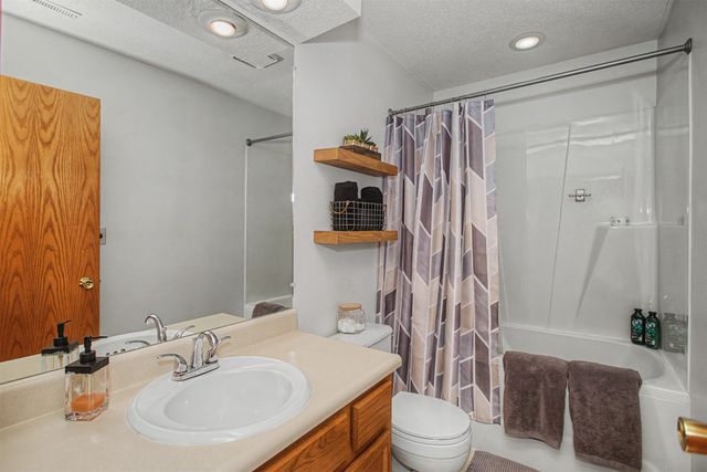 3714 Columbine Circle, Ames, IA 50010