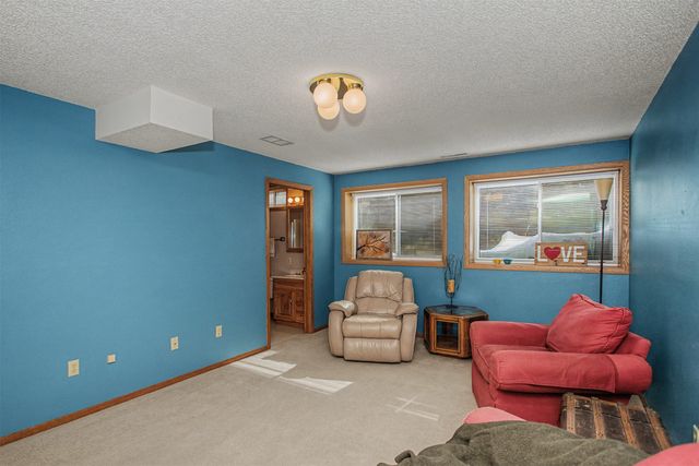 3714 Columbine Circle, Ames, IA 50010