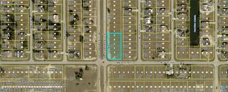 1615 Santa Barbara BLVD N, Cape Coral, FL 33993