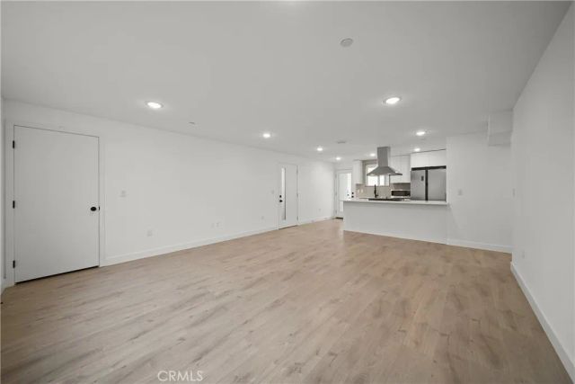 171 S Hoover, Los Angeles, CA 90004
