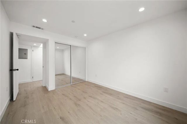 171 S Hoover, Los Angeles, CA 90004