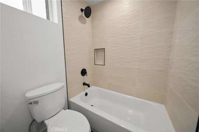 171 S Hoover, Los Angeles, CA 90004