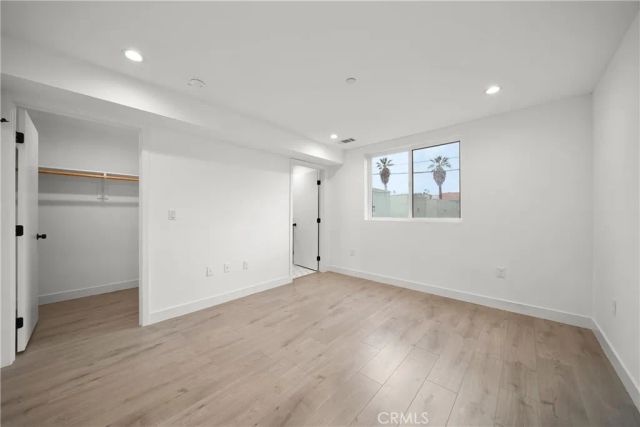 171 S Hoover, Los Angeles, CA 90004