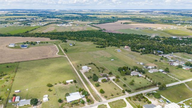 669 Wester Road, Ferris, TX 75125