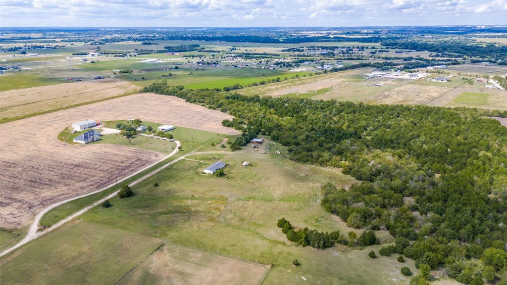 669 Wester Road, Ferris, TX 75125