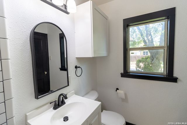 439 ASTOR ST, San Antonio, TX 78210