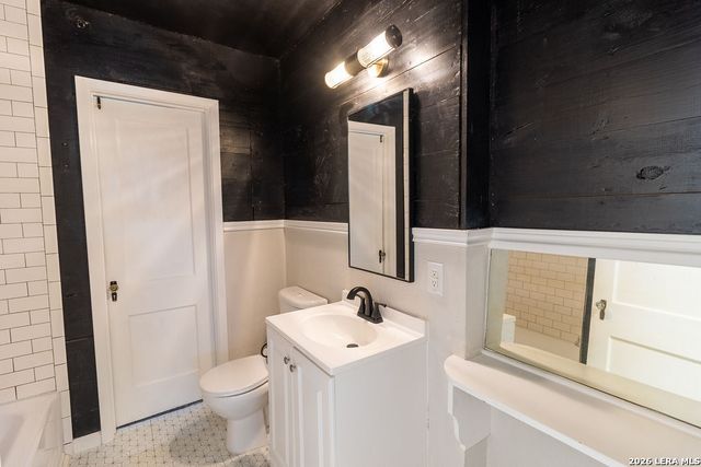 439 ASTOR ST, San Antonio, TX 78210