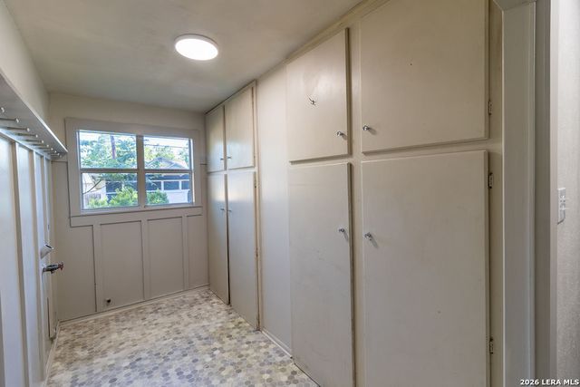 439 ASTOR ST, San Antonio, TX 78210