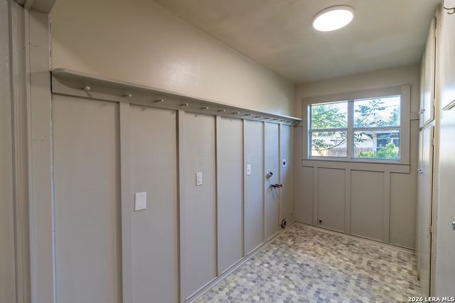 439 ASTOR ST, San Antonio, TX 78210