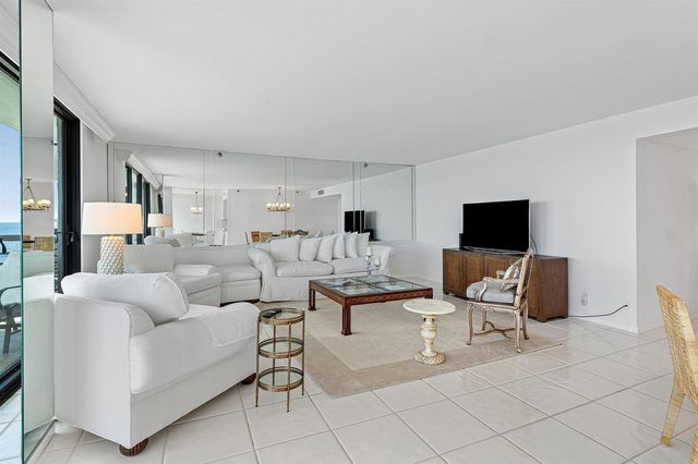 250 S Ocean Boulevard 6c, Boca Raton, FL 33432
