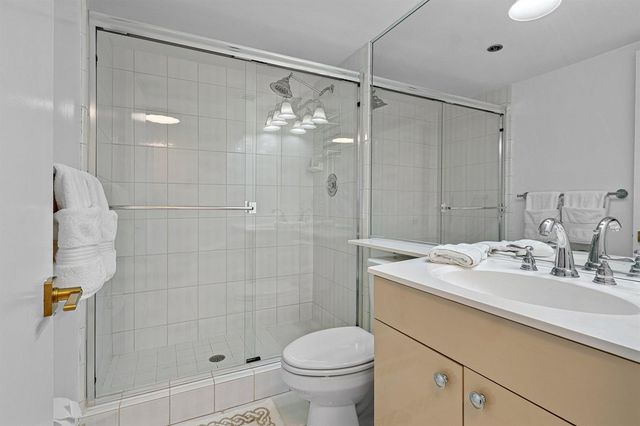250 S Ocean Boulevard 6c, Boca Raton, FL 33432