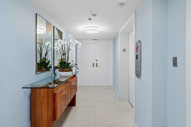 250 S Ocean Boulevard 6c, Boca Raton, FL 33432