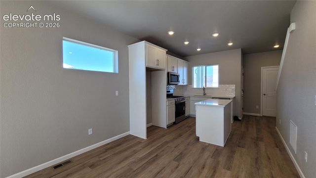 218 N Olympian Drive, Colorado Springs, CO 80905