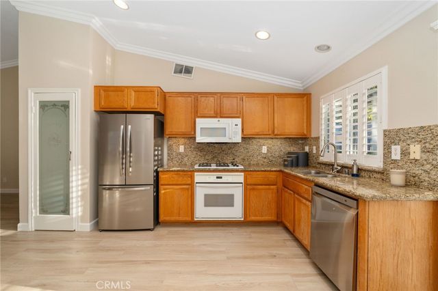 3568 Birchleaf, Corona, CA 92881