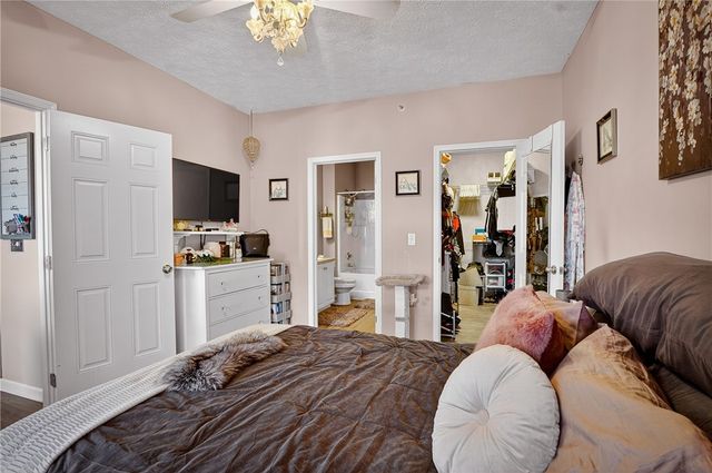 1009 Stockton Ridge, Cranberry Twp, PA 16066