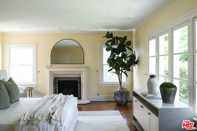 218 Lorraine, Los Angeles, CA 90004