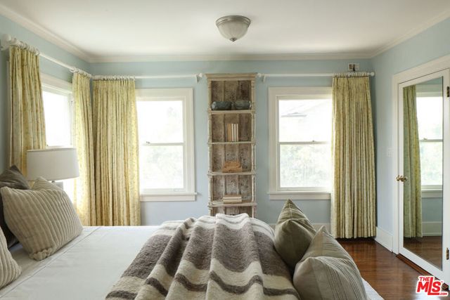 218 Lorraine, Los Angeles, CA 90004