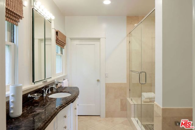 218 Lorraine, Los Angeles, CA 90004