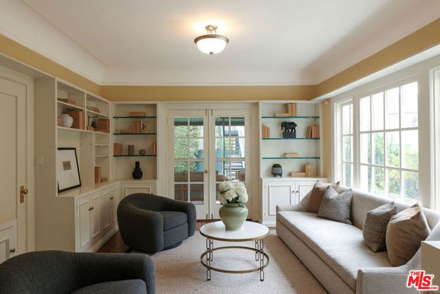 218 Lorraine, Los Angeles, CA 90004