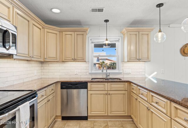 172 E Second Street, Ocean Isle Beach, NC 28469