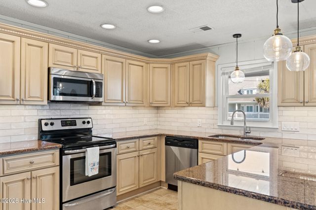 172 E Second Street, Ocean Isle Beach, NC 28469