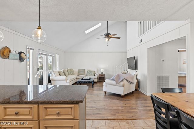 172 E Second Street, Ocean Isle Beach, NC 28469