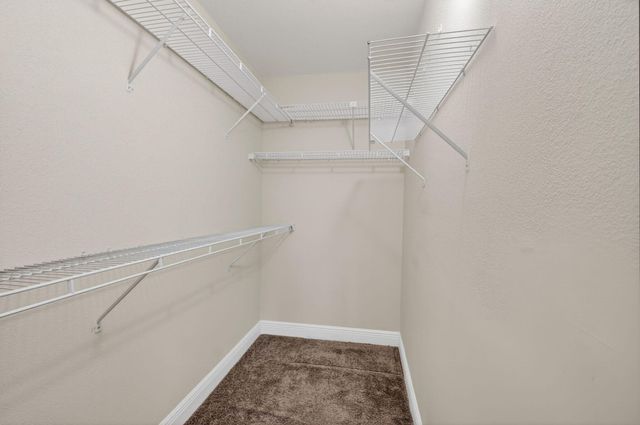 204 Flanders E, Delray Beach, FL 33484