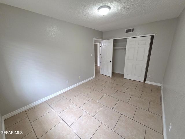 12345 NANCY LEE Avenue, El Paso, TX 79928