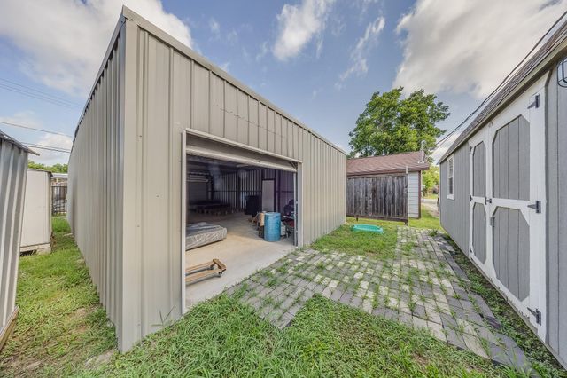 10706 Bauman Road, Houston, TX 77076