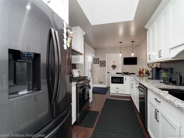50311 Highpoint Court, Macomb Township, MI 48044