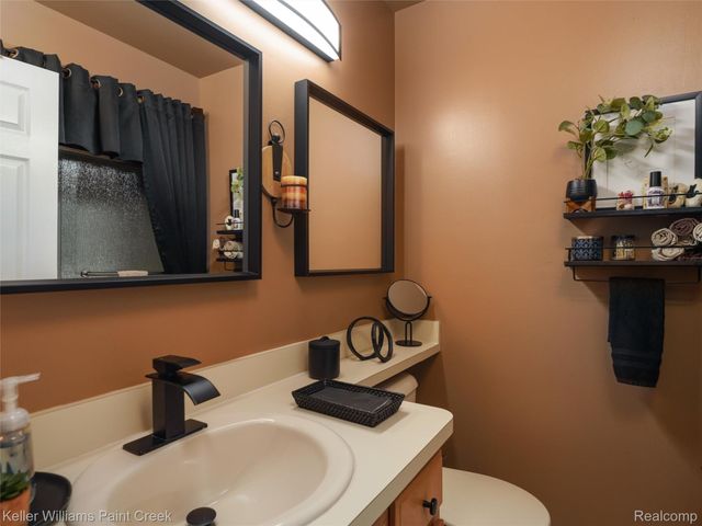 50311 Highpoint Court, Macomb Township, MI 48044