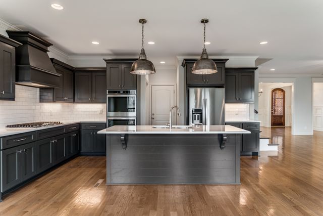 232 Amana Dr, Lebanon, TN 37087