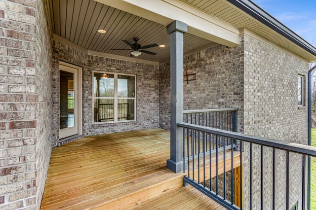 232 Amana Dr, Lebanon, TN 37087