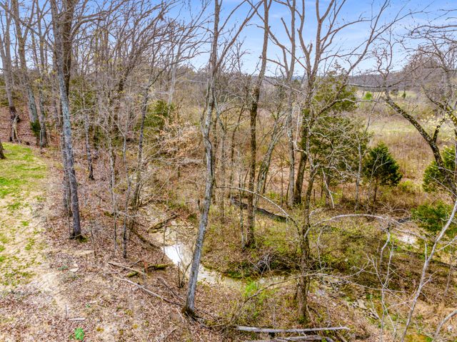 232 Amana Dr, Lebanon, TN 37087