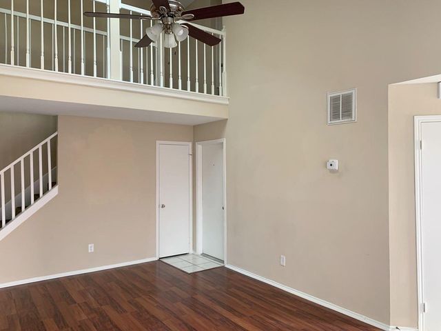 5922 Cinnamon Creek Circle, Houston, TX 77084