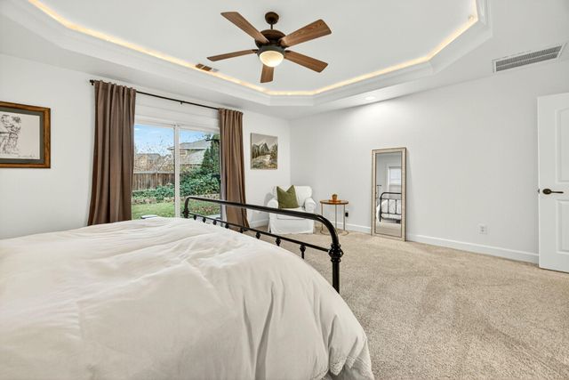 13 Portabello Way, Eagle Point, OR 97524