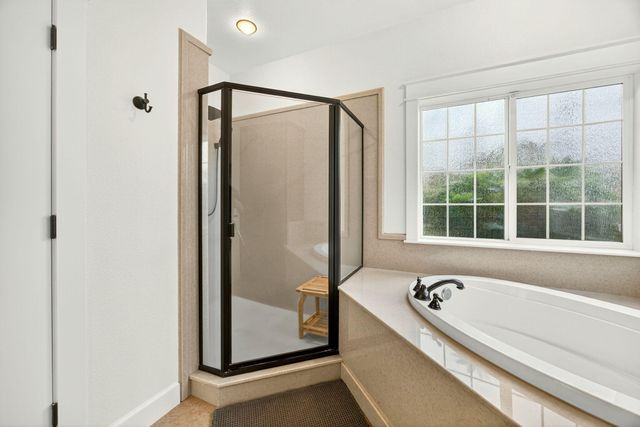 13 Portabello Way, Eagle Point, OR 97524