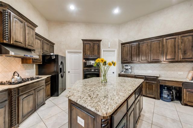 906 Hebron Drive, Allen, TX 75013