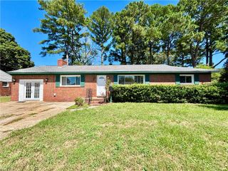 1004 Anoka AVE, Virginia Beach, VA 23455