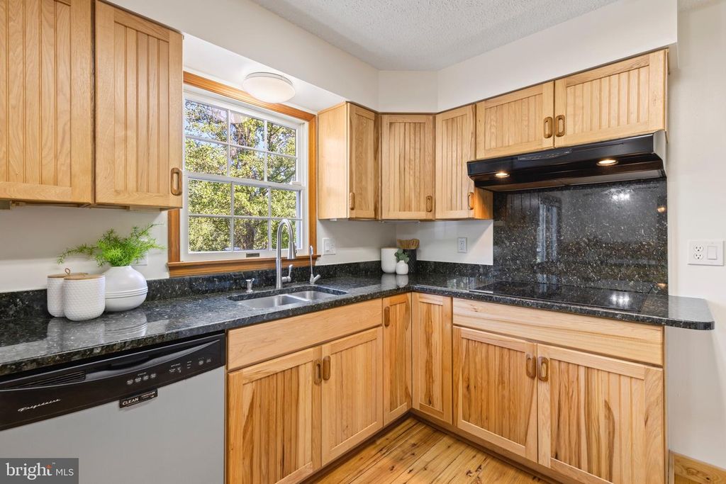 Image 24 of property listing at 4101 FEDERAL HILL RD, Jarrettsville, MD 21084