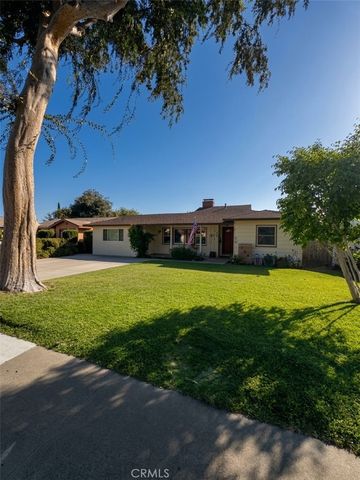 184 Ford Avenue, Pomona, CA 91768